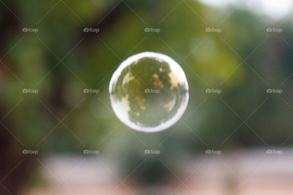 Shiny Droplet Bubble