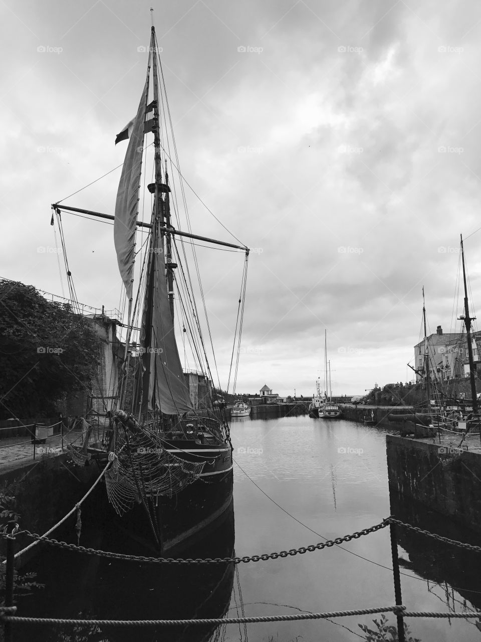 Dock the boat, drop the anchor