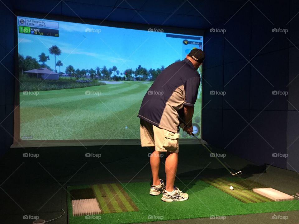 Simulated golf