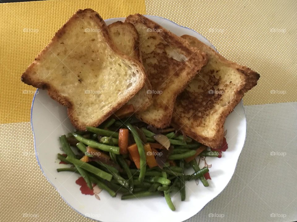 food Food and Drink healthy eating plate Meal wellbeing Dish Fast Food Freshness vegetable bread indoors Breakfast Lunch produce Toast no people Cuisine high angle view baked in Juja , Kenya