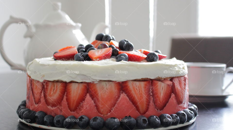 Strawberry jello cake