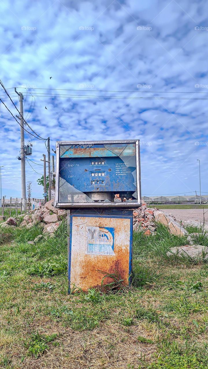 estación de servicio abandonada