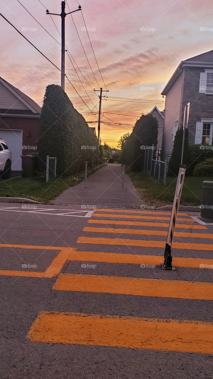 orange sky end the day soon !!