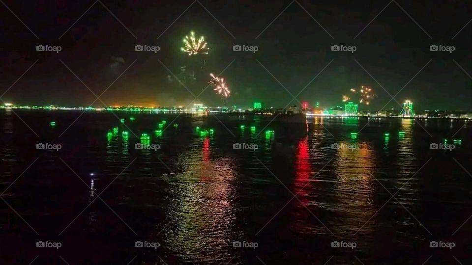 A very beautiful picture, and there is no better picture than it. There is no better picture of green herbs and colorful, red and white roses than it. Glory be to God, the natural and picturesque view, and there is no more