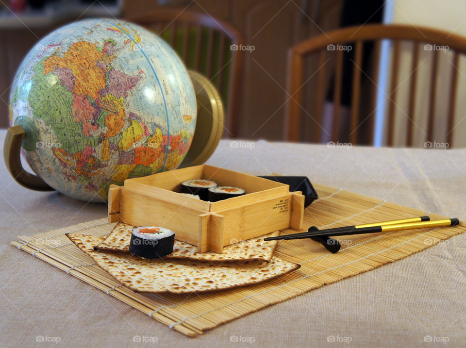 Matzah and sushi, Globalization. The end of Passover