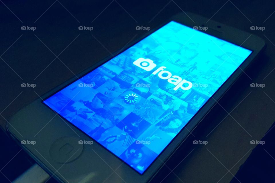 iPhone 5 using Foap