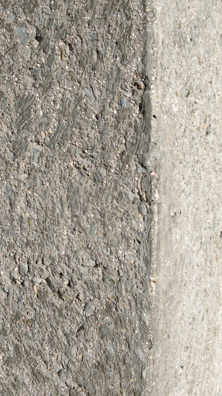 Exterior wall joint, public art display, San Diego, CA.