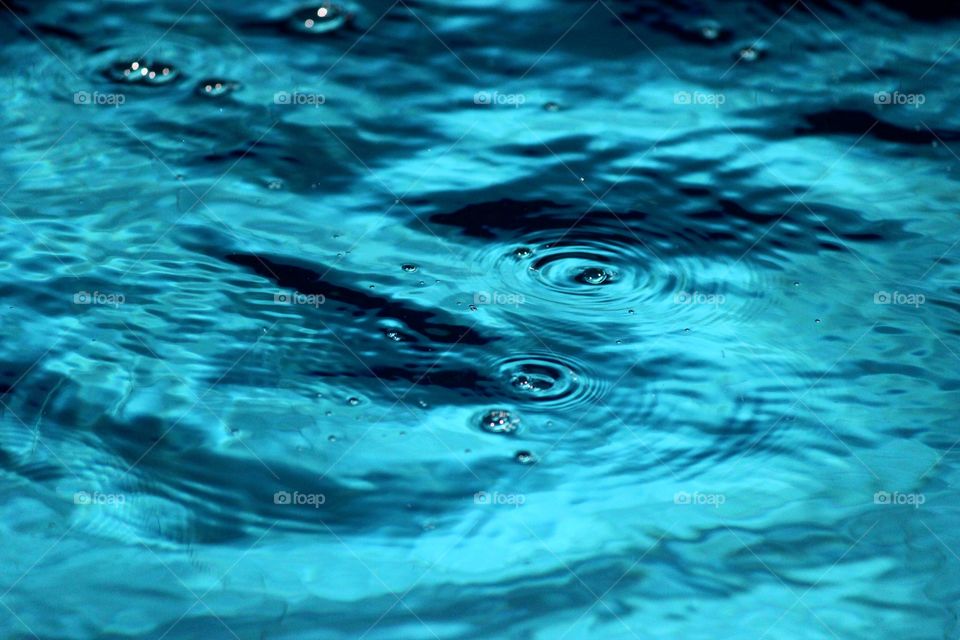 Swimming pool ripples