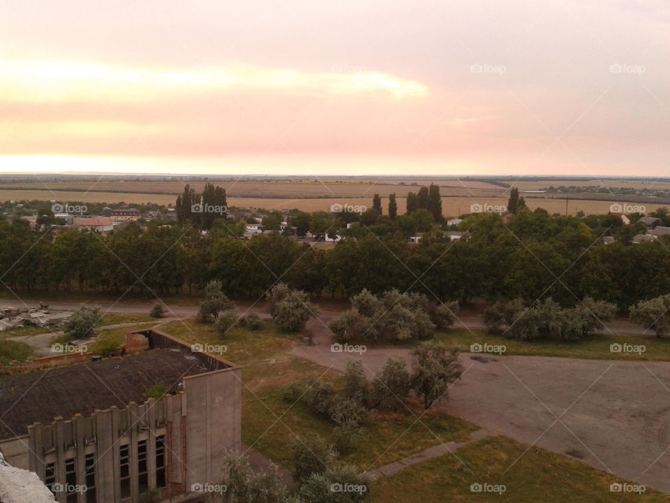 ***С 9- этажного здания***