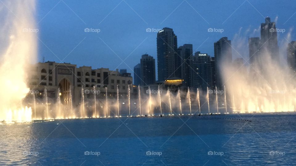 Show of fountains, Dubai 