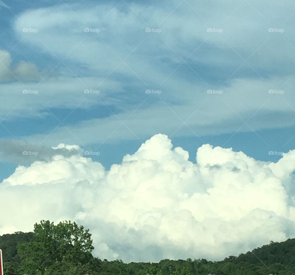 Happy clouds 