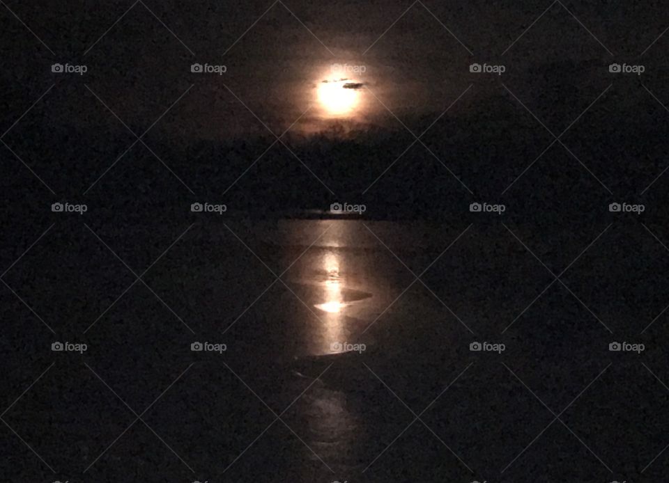 Winter stories, winter, stories, cold, windy, windy, frozen, beautiful, night, dark, darkness, moon, reflection, clouds, ice, water, Tinkling, breaking up, ice, chimes, pale, moonlight, moonlit, frigid