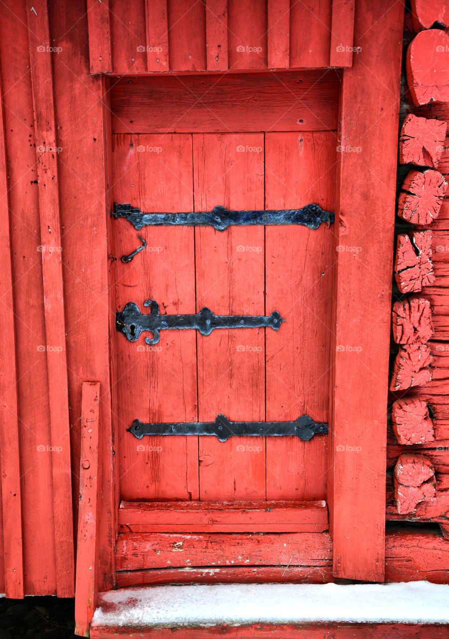 Red door