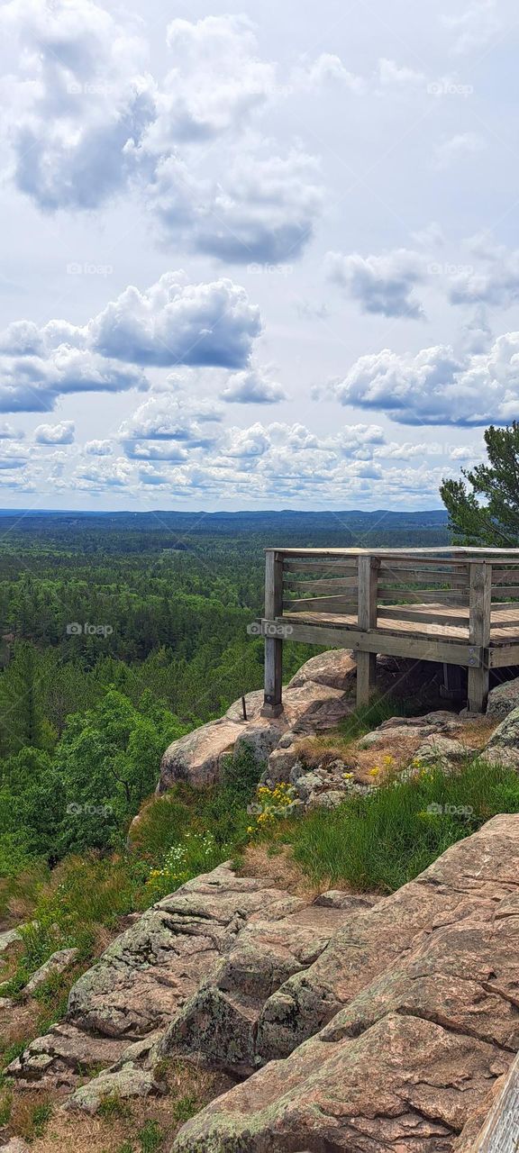 Sugarloaf Mountain Lookout