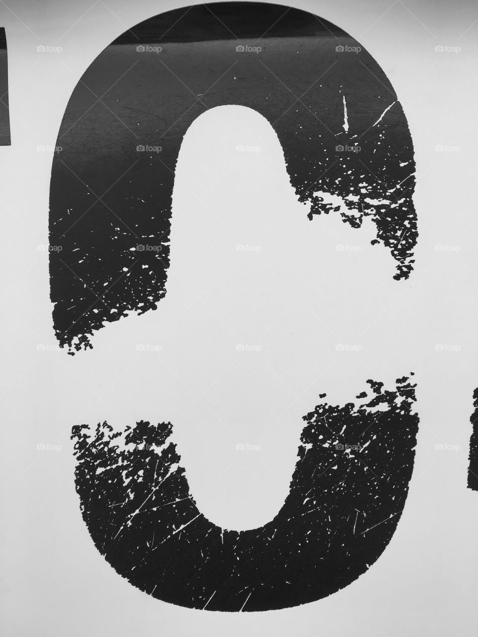 Black painted number zero numbering on white background
