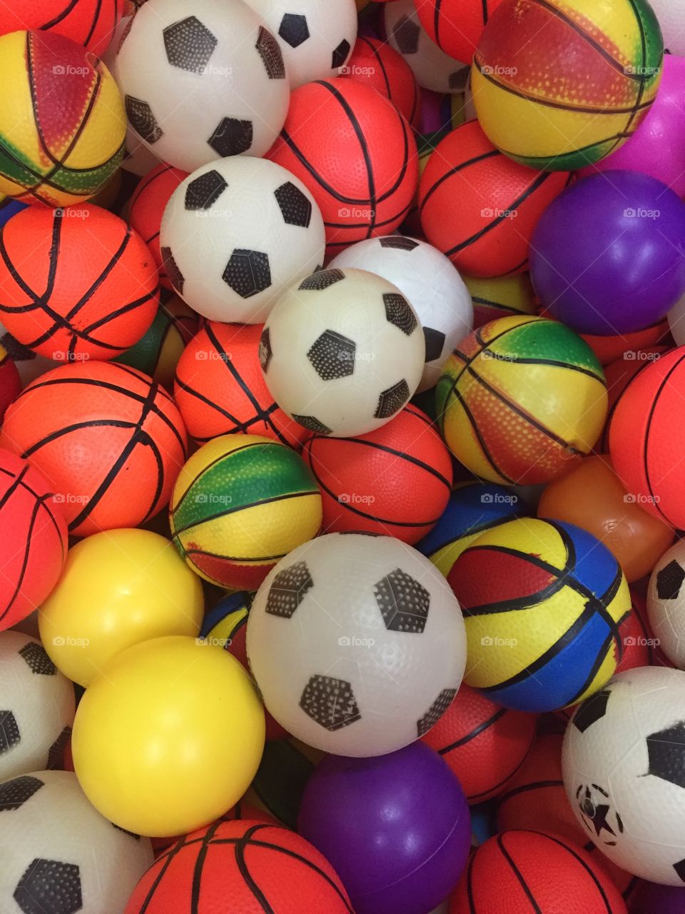Colorful balls that helps relax minds. 