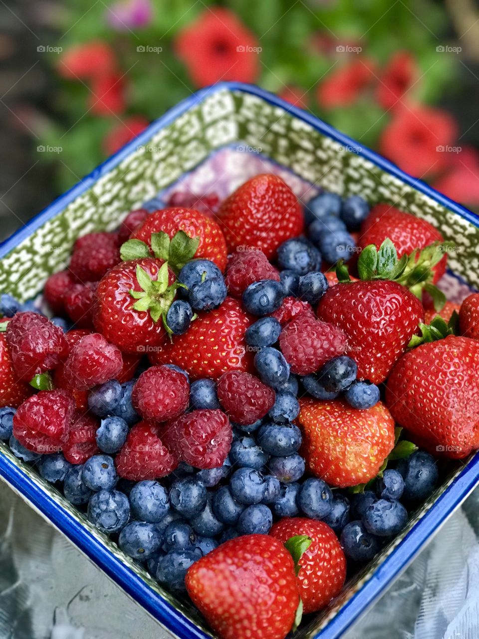 Fresh berries in bowl