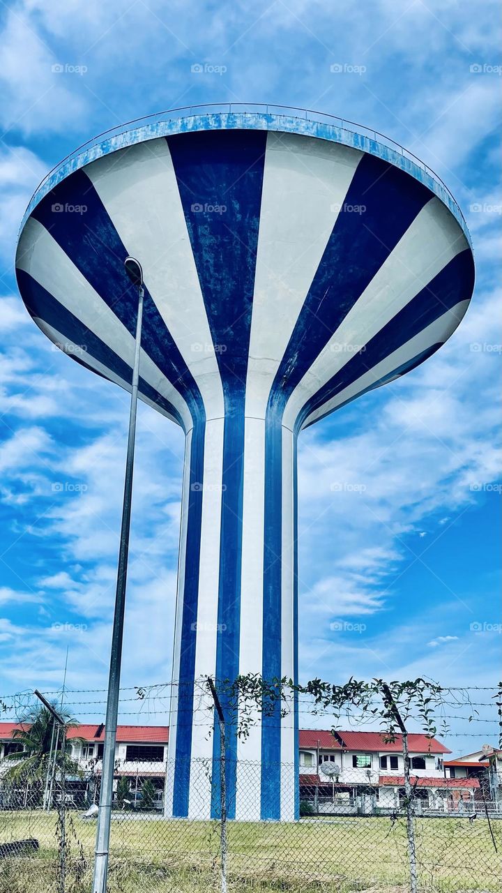 Water tank