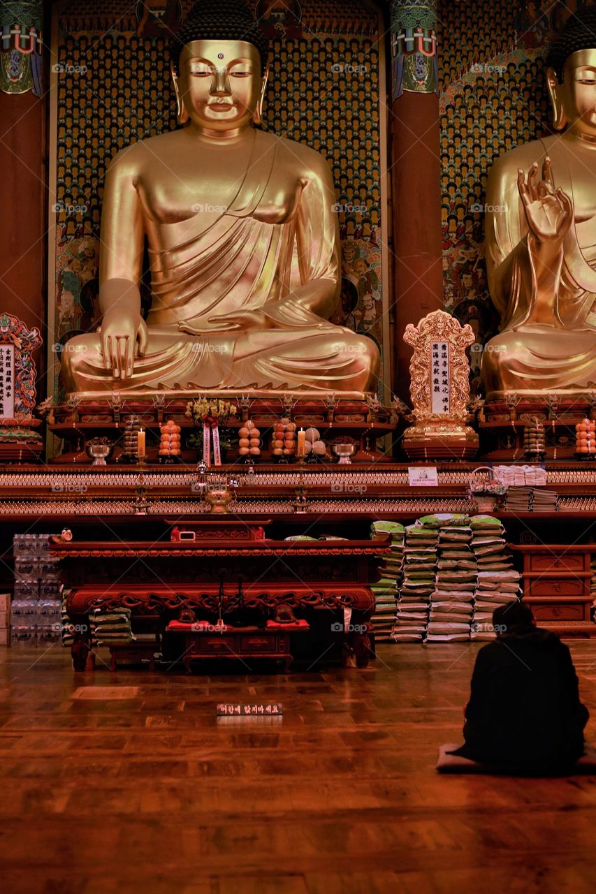 Buddhist temple in Seoul , South Korea . 