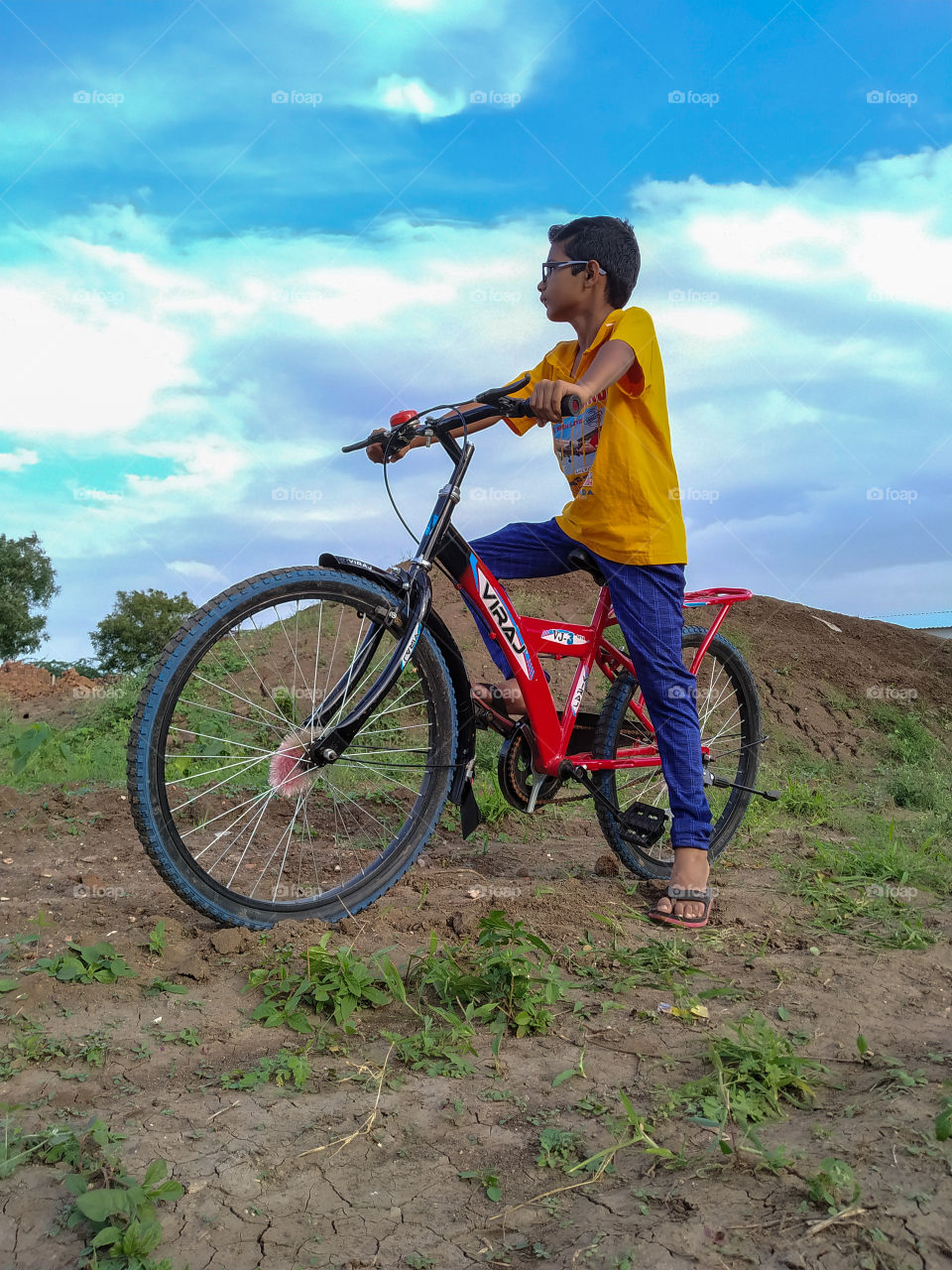 friends are tha family you choose. I choose my bicycle.
    - MY BROTHER