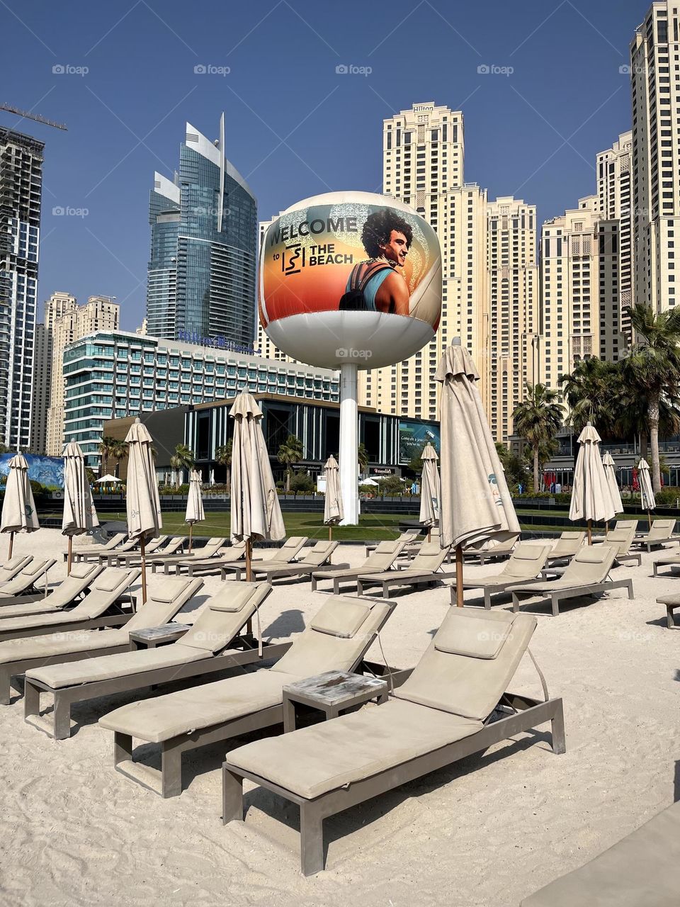 Dubai beach 