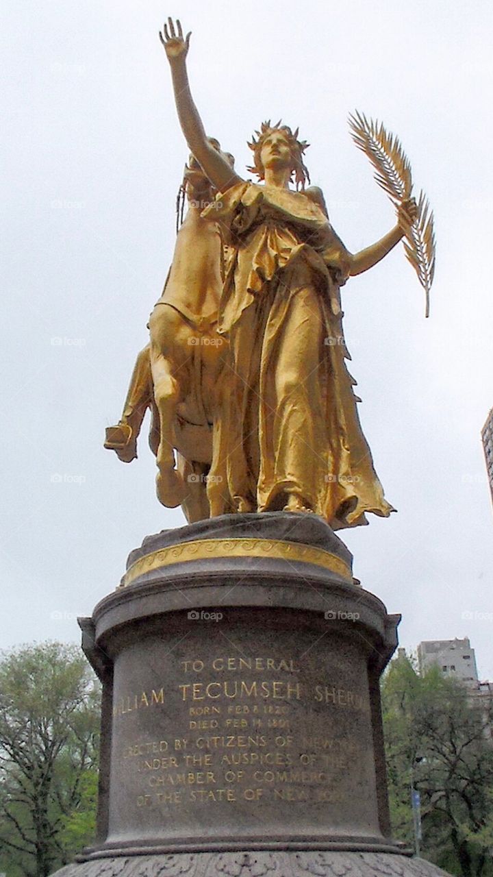 William Tecumseh Sherman Statue - Central Park, New York City. Instagram,@PennyPeronto