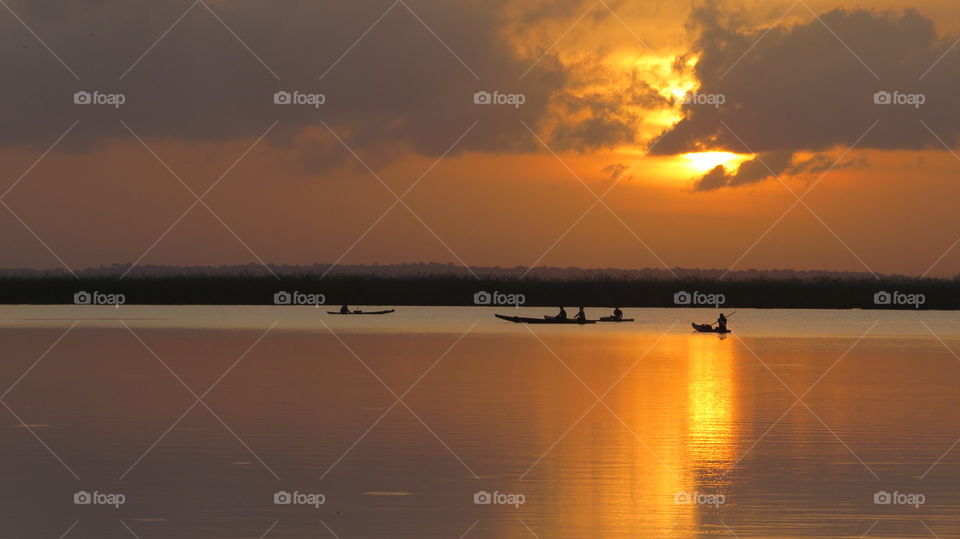 Sunset in São Bento/Maranhão- Brazil , lake near My house Beautiful Nature fisherman, fish, boat , better, love, simple life, water,    Photo with CanonSx
valdemira24