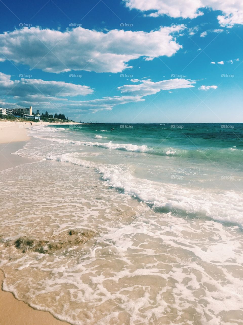 Sunny beach day in Western Australia 