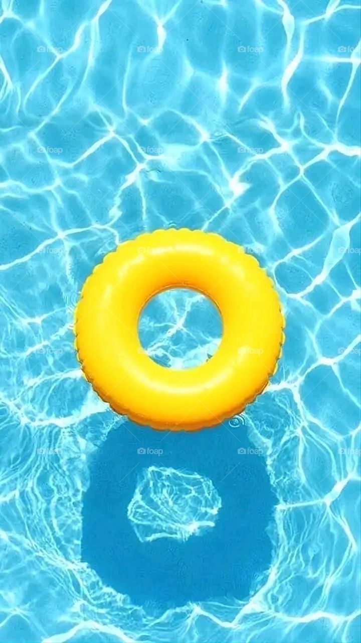 A very beautiful picture, and there is no better picture than it. There is no better picture of green herbs and colorful, red and white roses than it. Glory be to God, the natural and picturesque view, and there is no more wonderful picture than it.