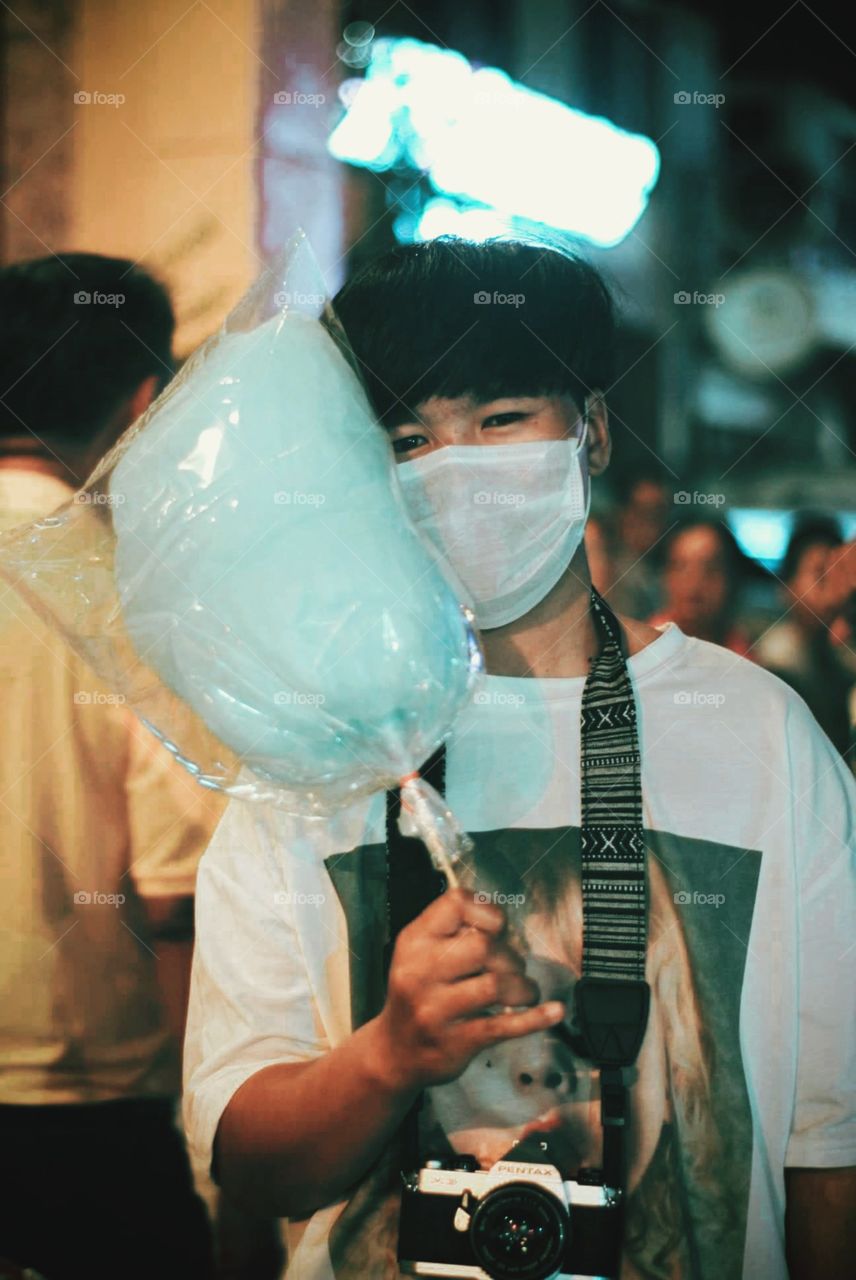 The advantage of "a photograph is that it never changes, even if everything changes in reality