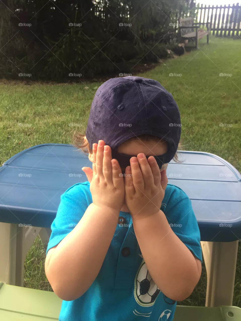 Peek a boo