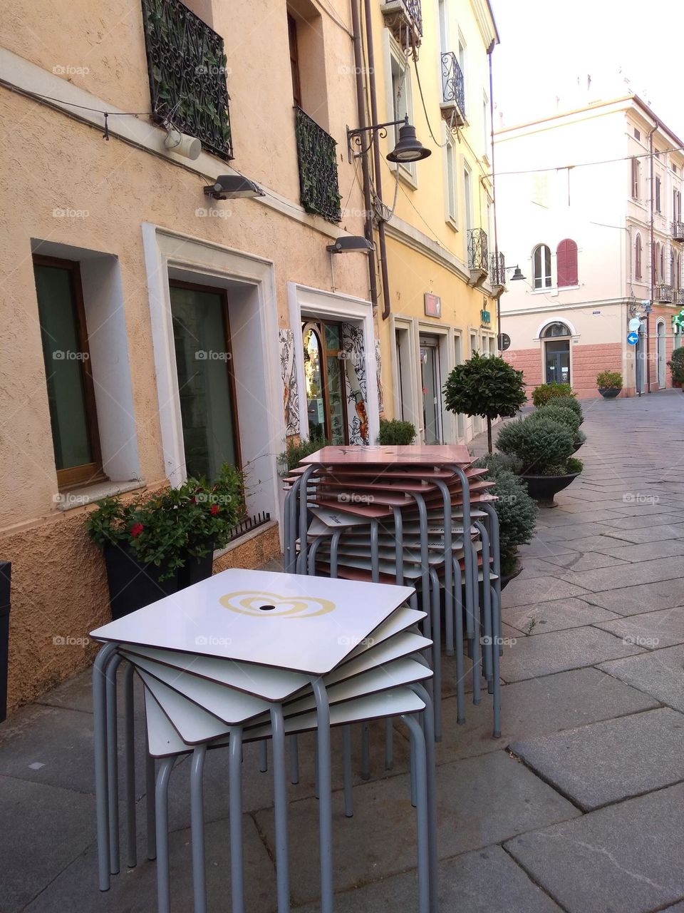 Battle: Countryside vs City