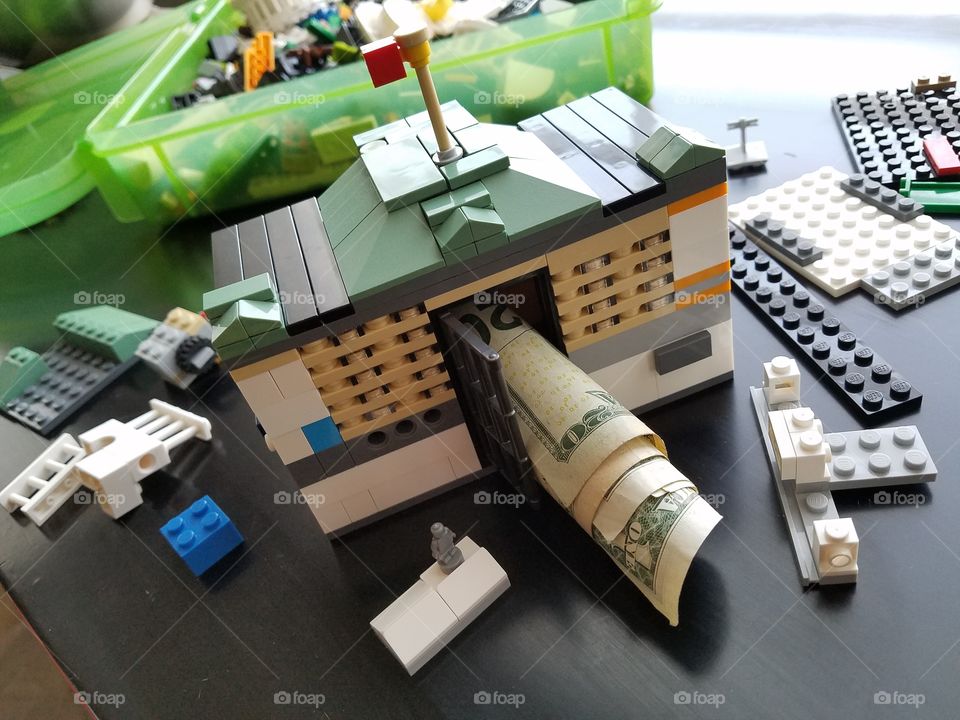 money Lego's