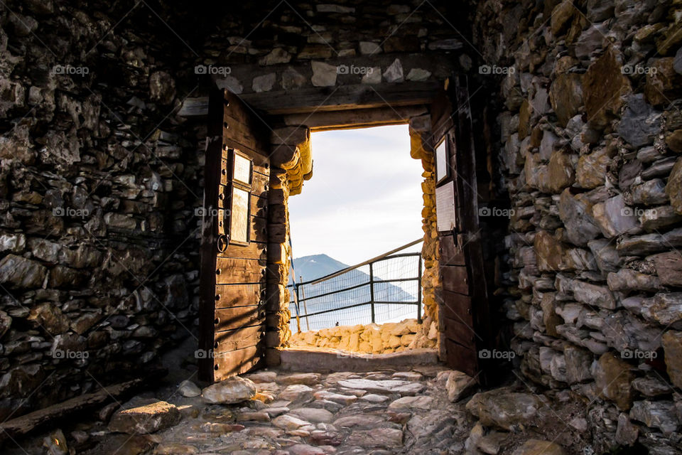 Stonewall doorway