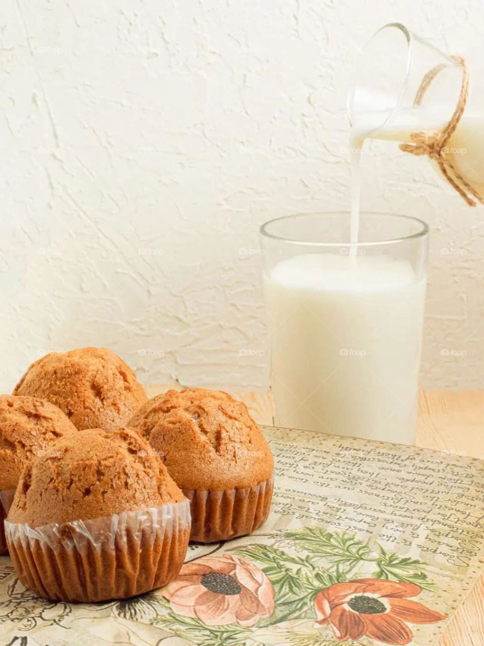 Homemade muffins with milk