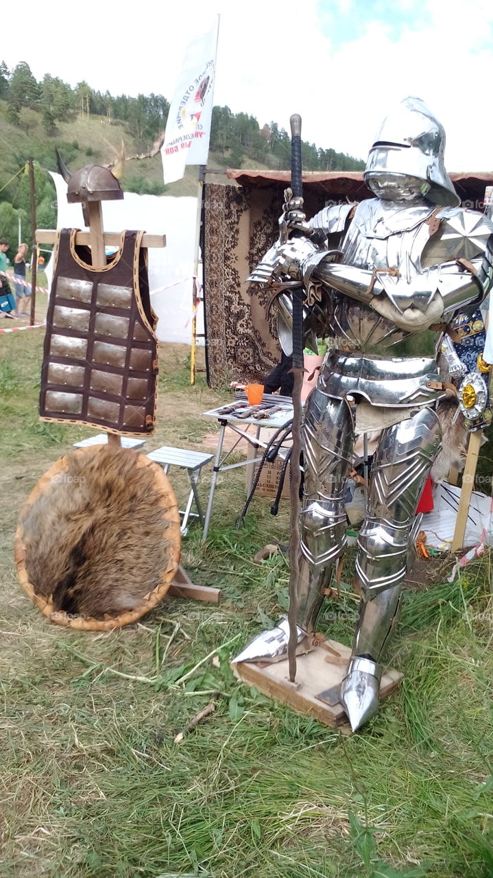 Knight's equipment at the music festival of Grushin