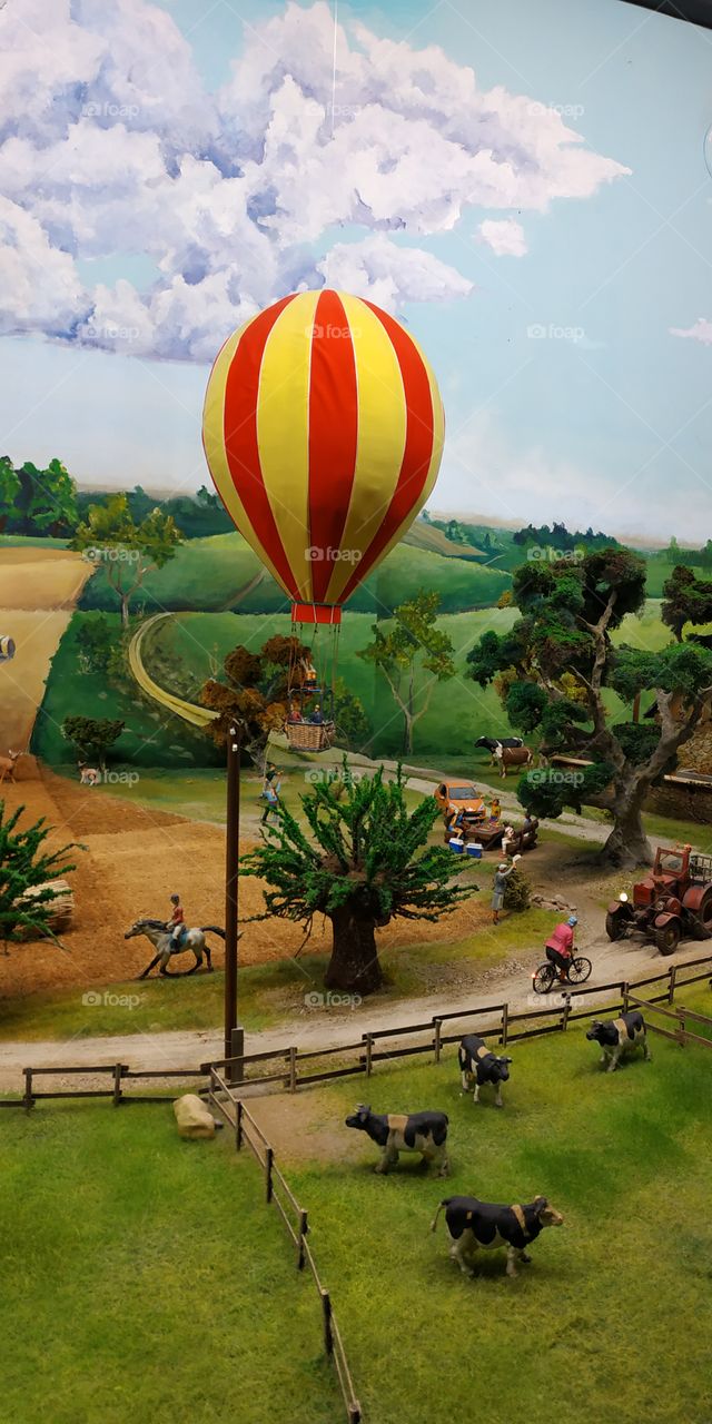 miniature balloon