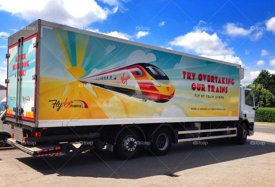 train fly transport lorry by jeanello