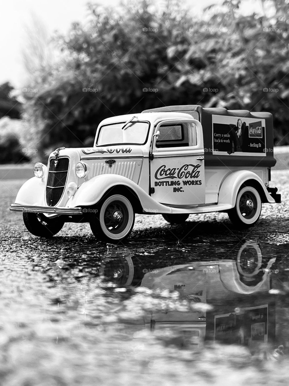 Coca-Cola Toy Delivery Truck…