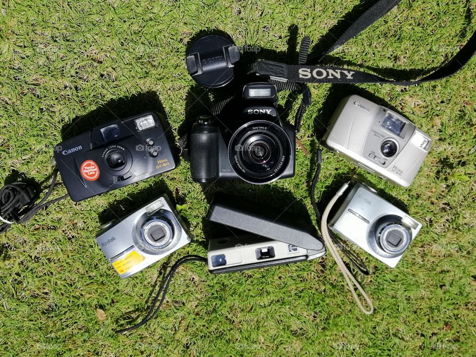 A hobby of collecting digital cameras and film cameras for photography.