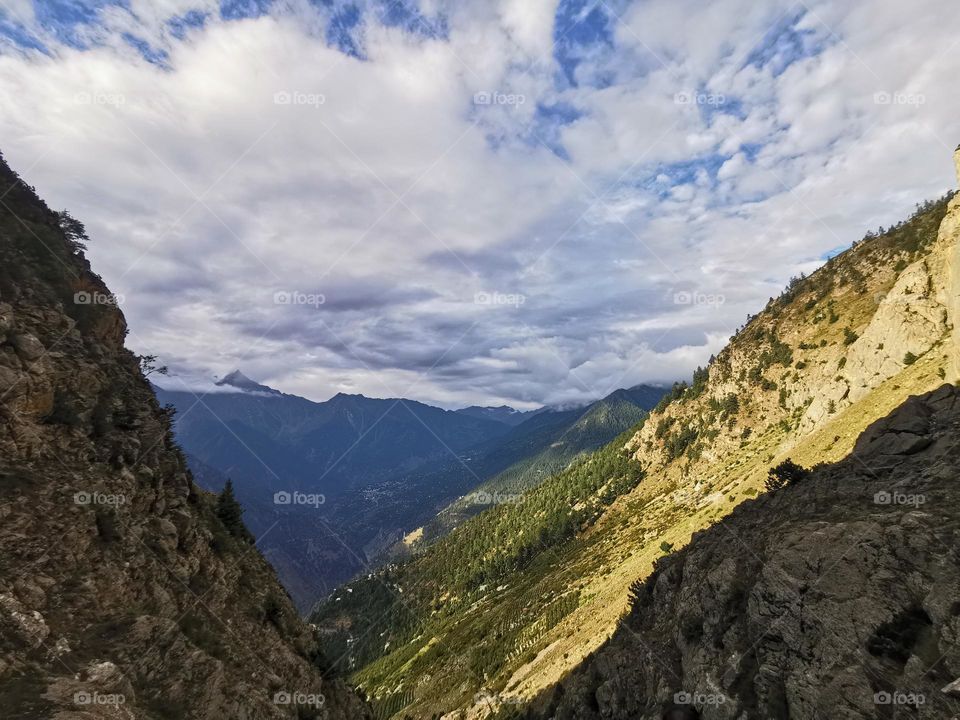 beautiful mountain stories; pictures worth