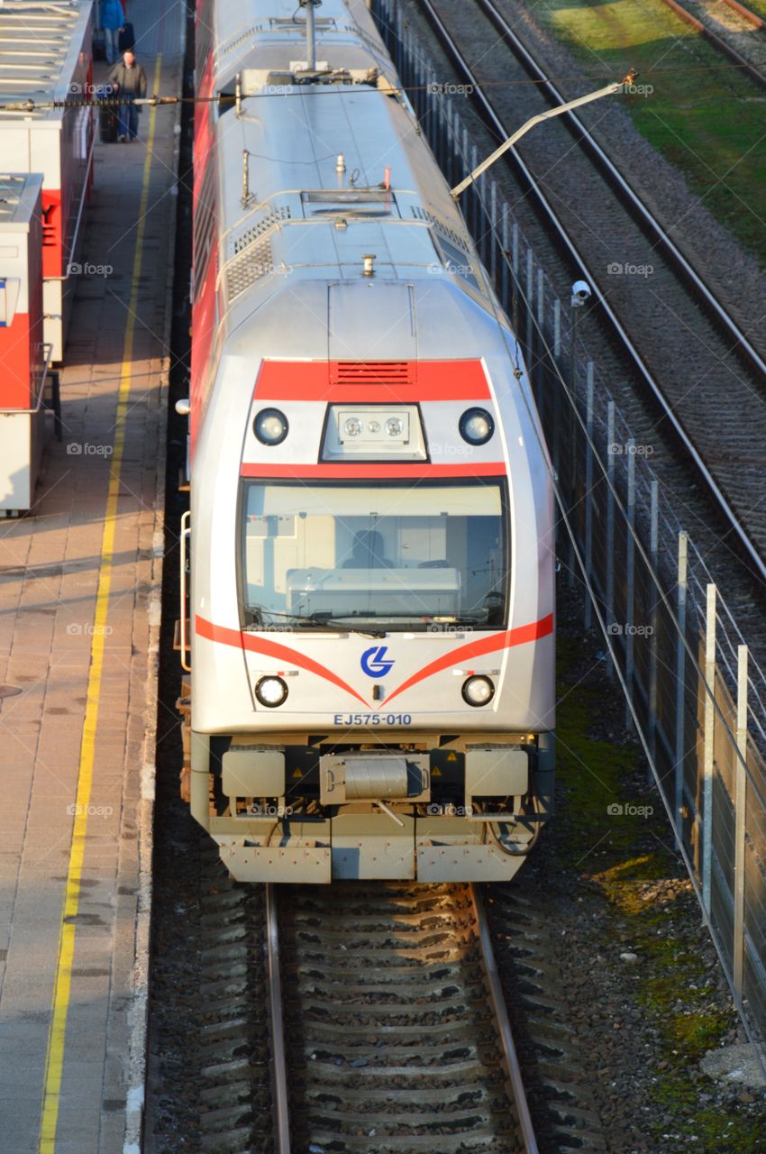 Empty train from front