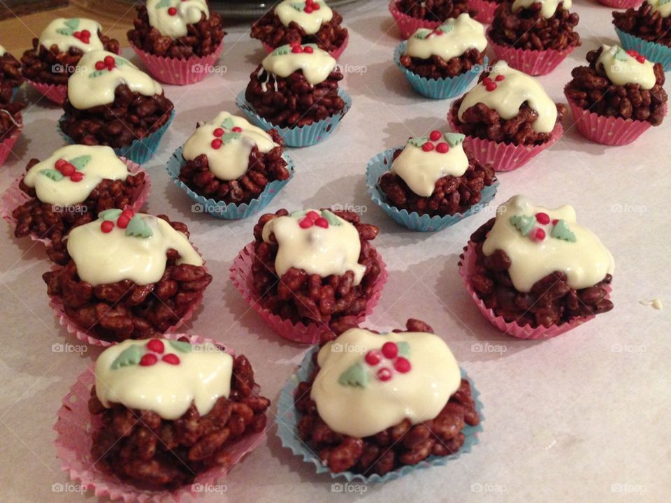 Chocolate crispy Christmas puds