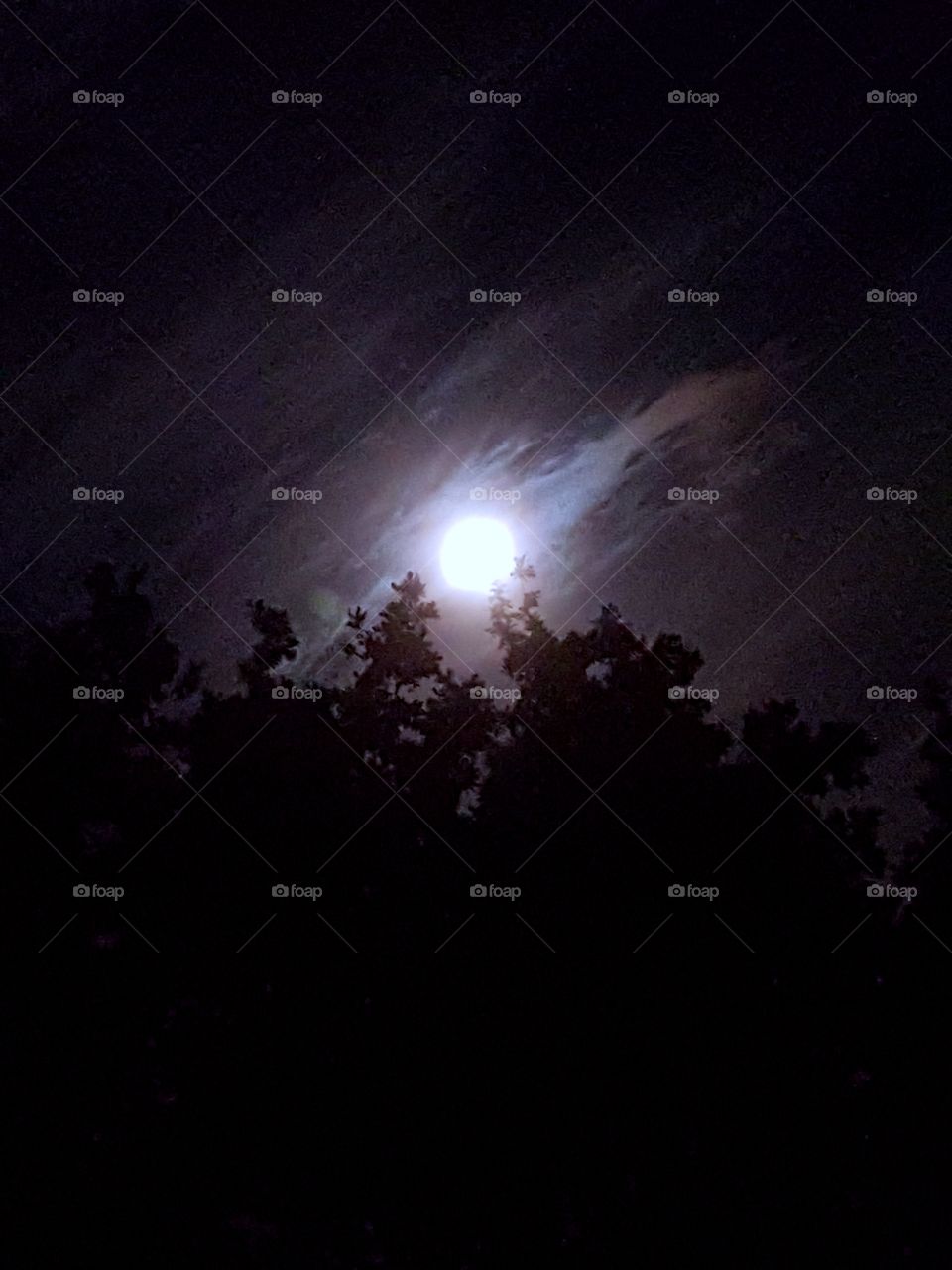 Moonlith sky