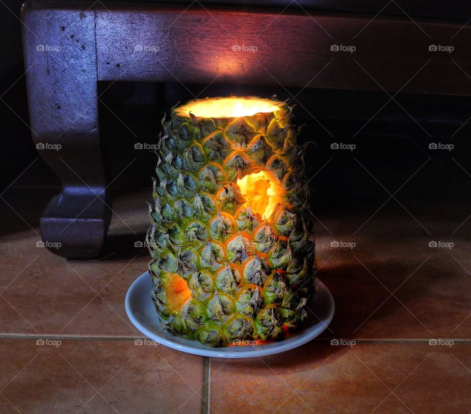 Pineapple light. 