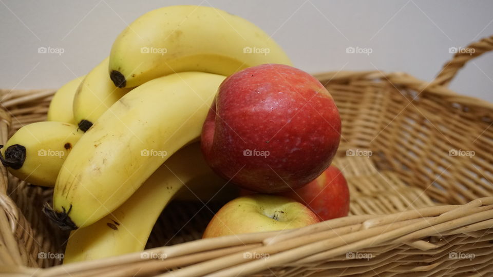 banana & apple