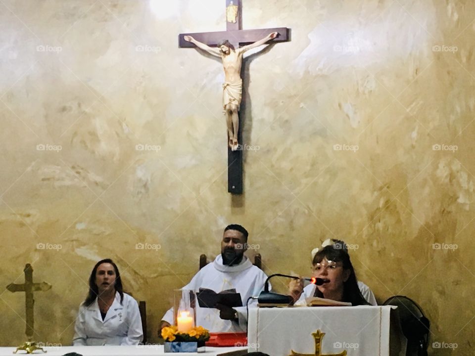 Hoje foi dia de agradecer a #Deus pela intercessão de #SãoPaulo Apóstolo.
Estivemos na Santa #Missa da comunidade do Bairro do Paiol Velho, cujo padroeiro é São Paulo.
⛪️ 
#Fé #Catolicismo #Religião #Eucaristia #Paulo