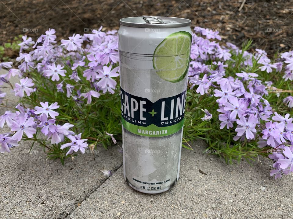 Refreshing drink with some behavior alcohol in it