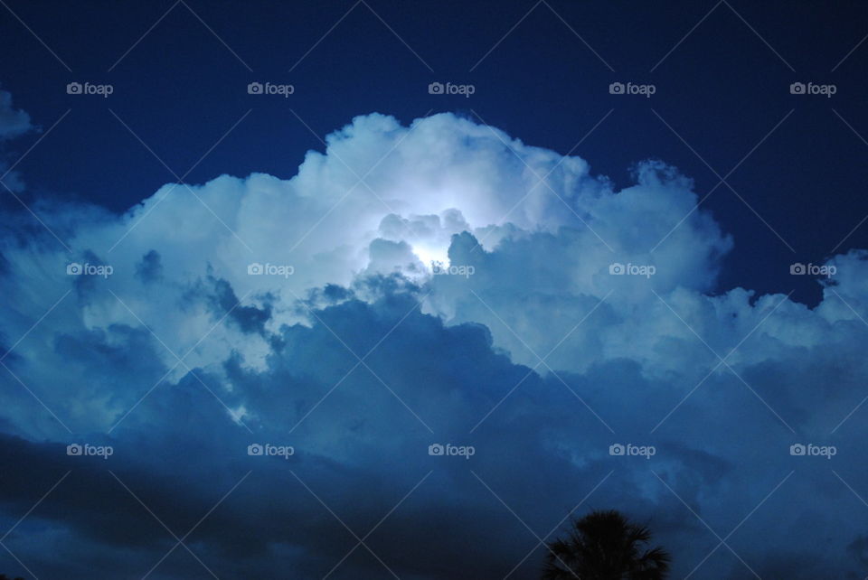 lightning cloud