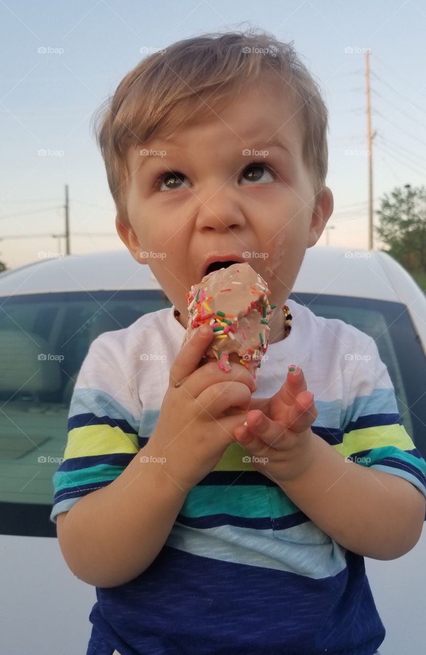 Everyone loves an ice cream cone with sprinkles!